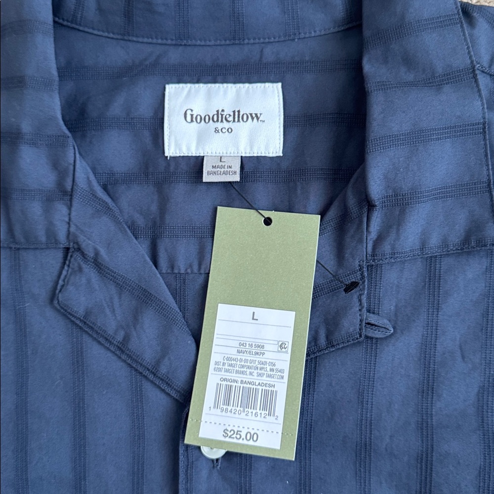 NWT Goodfellow & Co Men’s Short Sleeve Button Down Cubano Shirt - Size: Large - Picture 3 of 6
